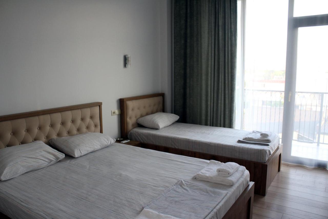 Cozy House 호텔 코불레티 외부 사진